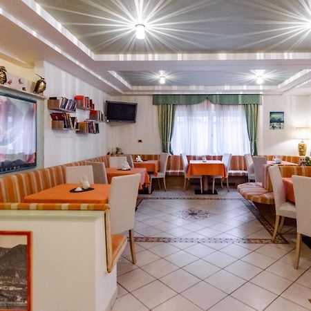 Albergo Alla Torre Siegler Im Thurm Merano Exteriör bild