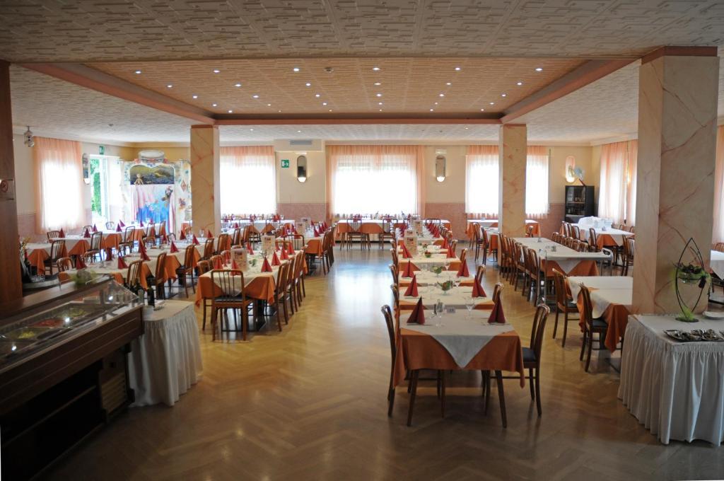 Albergo Alla Torre Siegler Im Thurm Merano Exteriör bild
